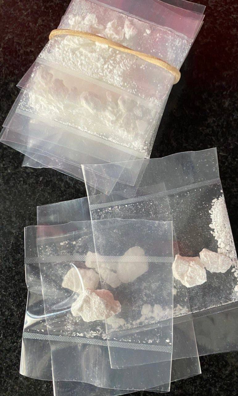 Buy Peruvian cocaine online in Lisbon - Image 3